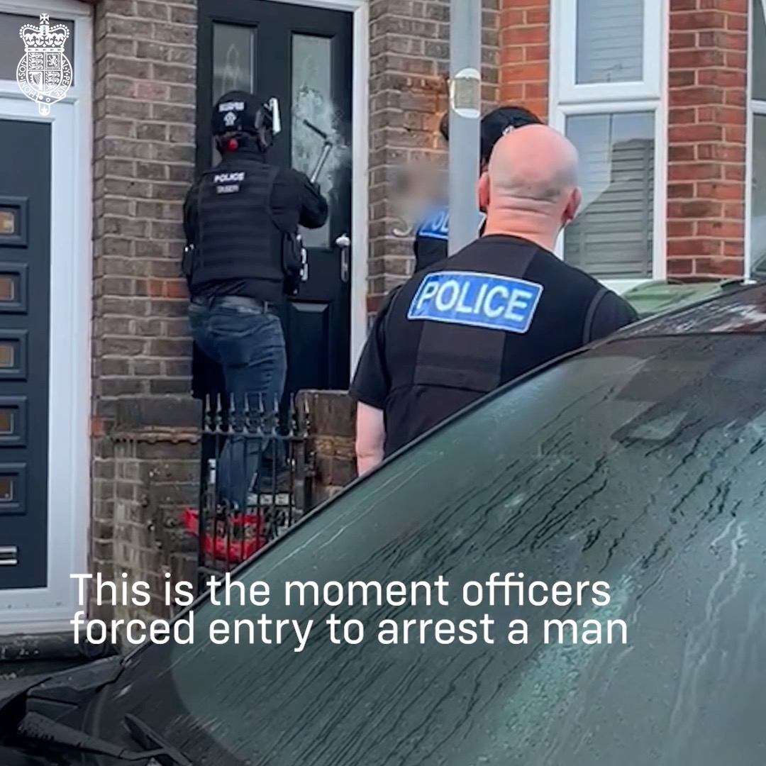 WATCH: Immigration Enforcement Officers arrest a suspect for immigration offences - but find more than they bargained for.
