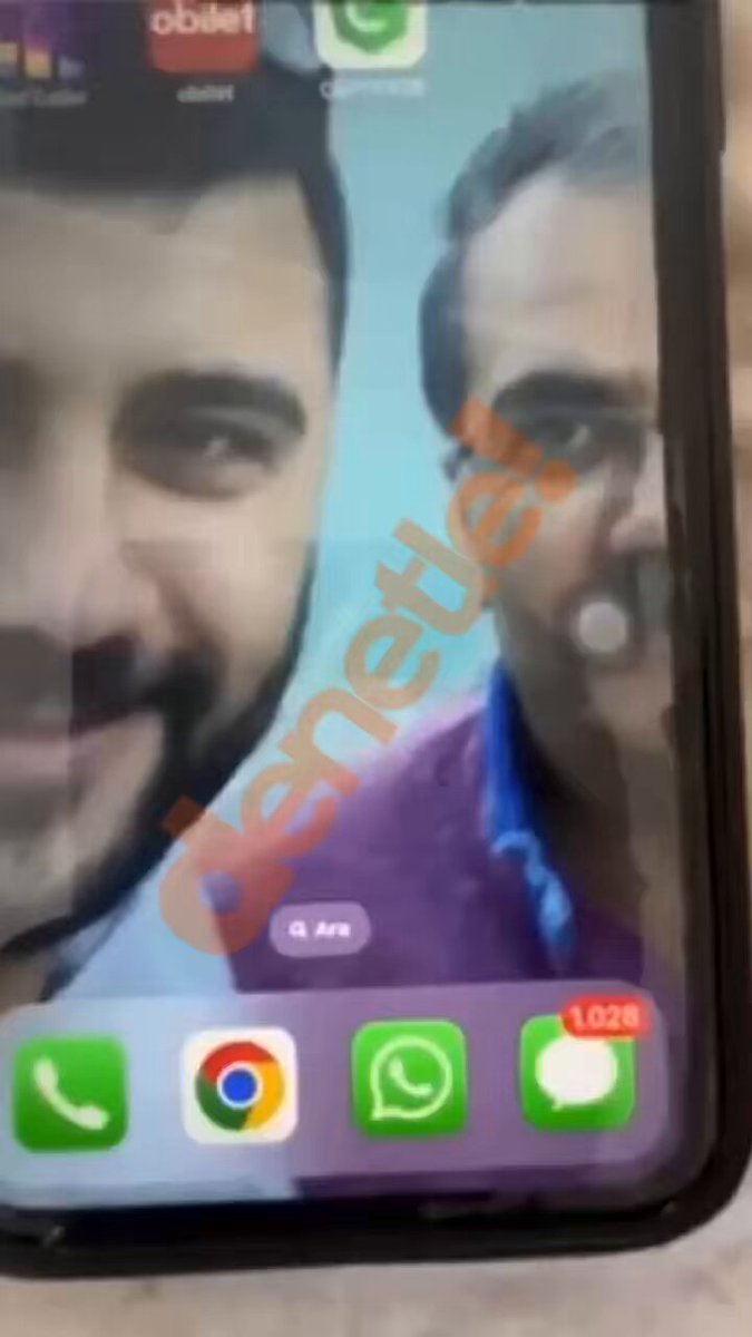 Horoz Lojistik’ten ikinci kez küfür skandalı! E-Bebek üzerinden online sipariş veren bir vatandaşın ürünü Horoz Lojistik tarafından getirilecekti. Ürünün durumunu öğrenmek isteyen vatandaş, kargo bilgisi kısmında “Or….. Ço…..” küfrünü görünce şoka uğradı. Horoz Lojistik