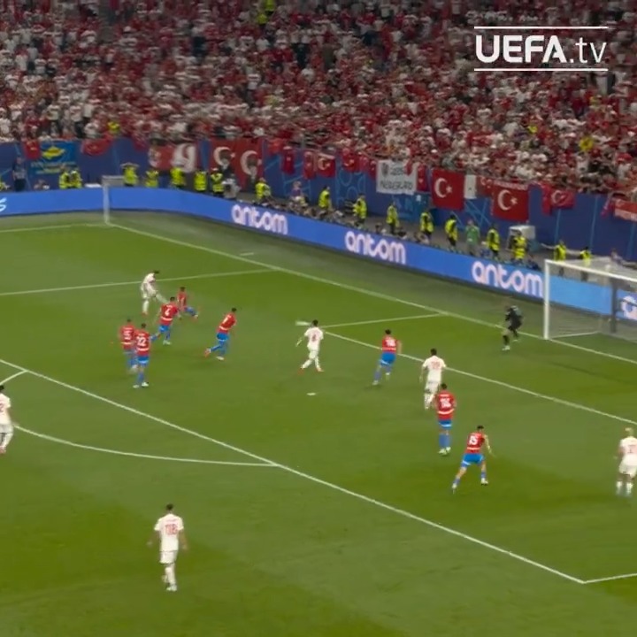 Çalhanoğlu 😮💨😮💨 #EURO2024