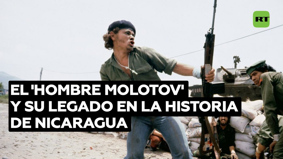 Si eligiéramos una sola imagen para representar la lucha del pueblo de Nicaragua contra la dictadura, probablemente sería la icónica foto del llamado 'Hombre Molotov'.