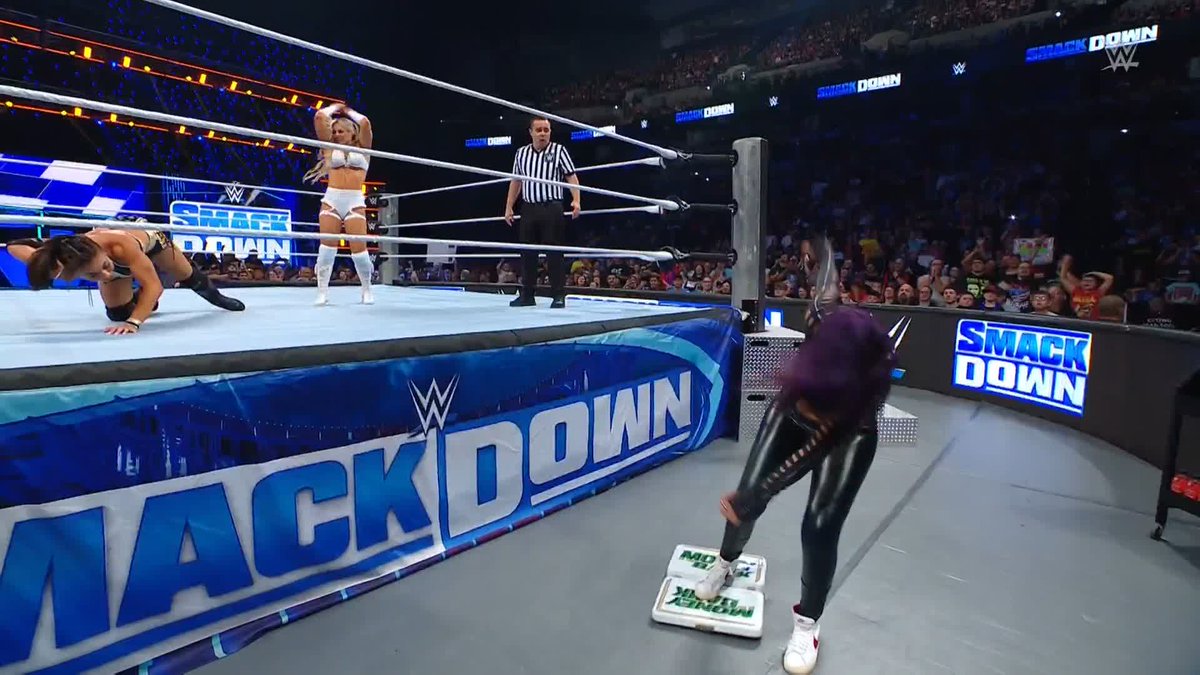 OMG 😱 Bayley is destroying Tiffany Stratton’s #MITB Briefcase!! #SmackDown