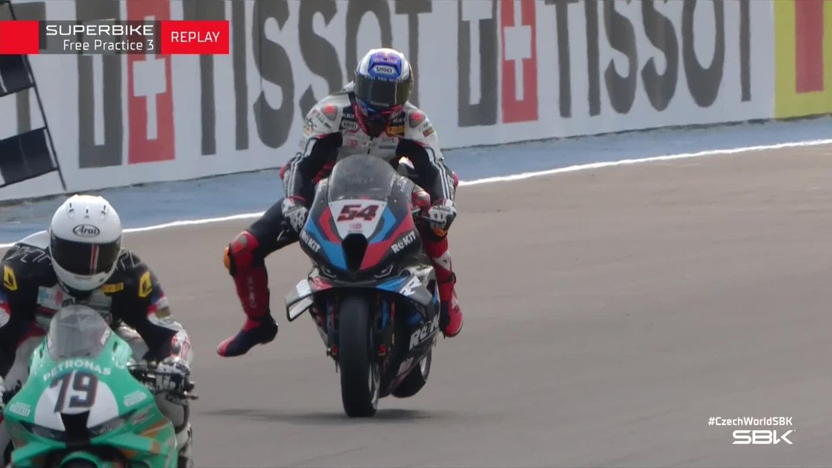 How would you describe it in one word? 🤔🤩 #CzechWorldSBK 🇨🇿