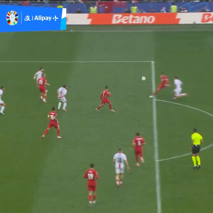Mert Müldür's stunning volley is the fans' Goal of the Tournament ⚽️🏆 #EUROGOTT | Alipay+