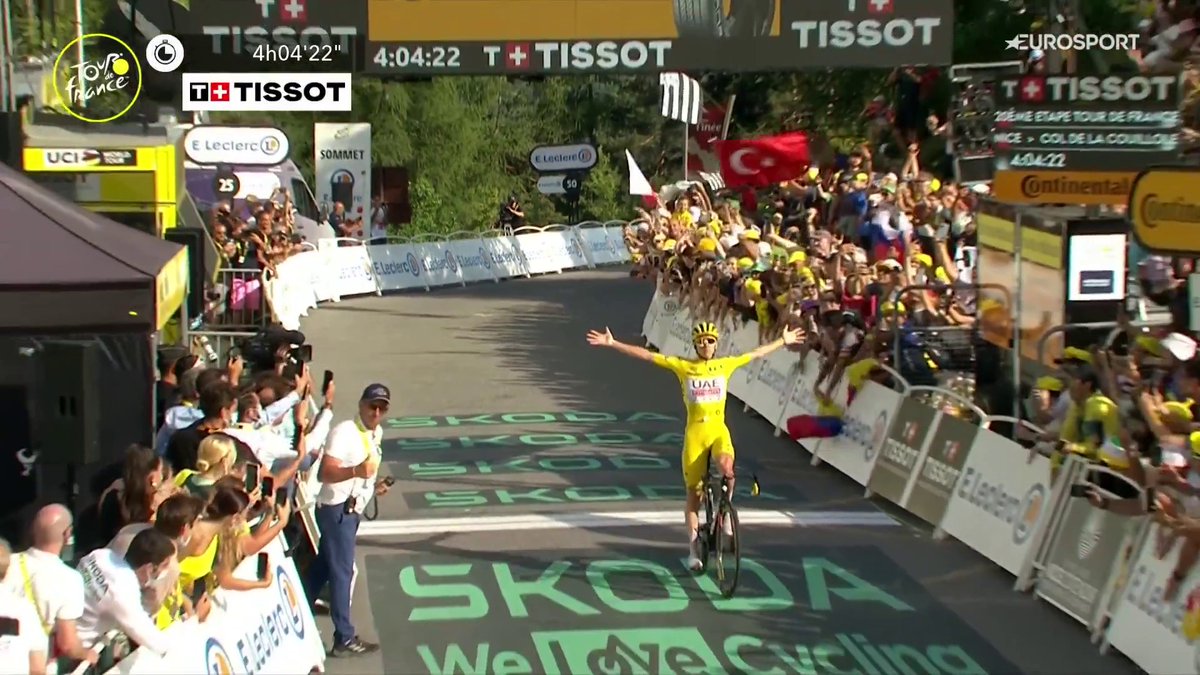 I gotta say it. This was a totally Alpha move by Pogacar. He came to the front in the last 500m, pacing easily, giving impression he will gift the victory to Jonas but then dropped him off his wheel with 200m left. Naughty Pogi. 😅 #TDF2024