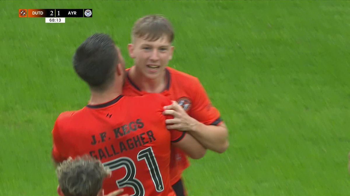 "What a goal!" 🎙️ Dundee United FC's Brandon Forbes with a perfect free-kick on his senior debut 🎯 #PremierSportsCup | SPFL