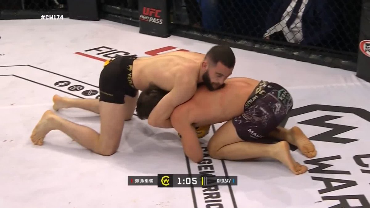 Gheorghe Grozav displays impressive grappling skills, disposing of his opponent with a Kimura in round one 👏 📺 Watch #CW174 live on UFC Fight Pass 🔗