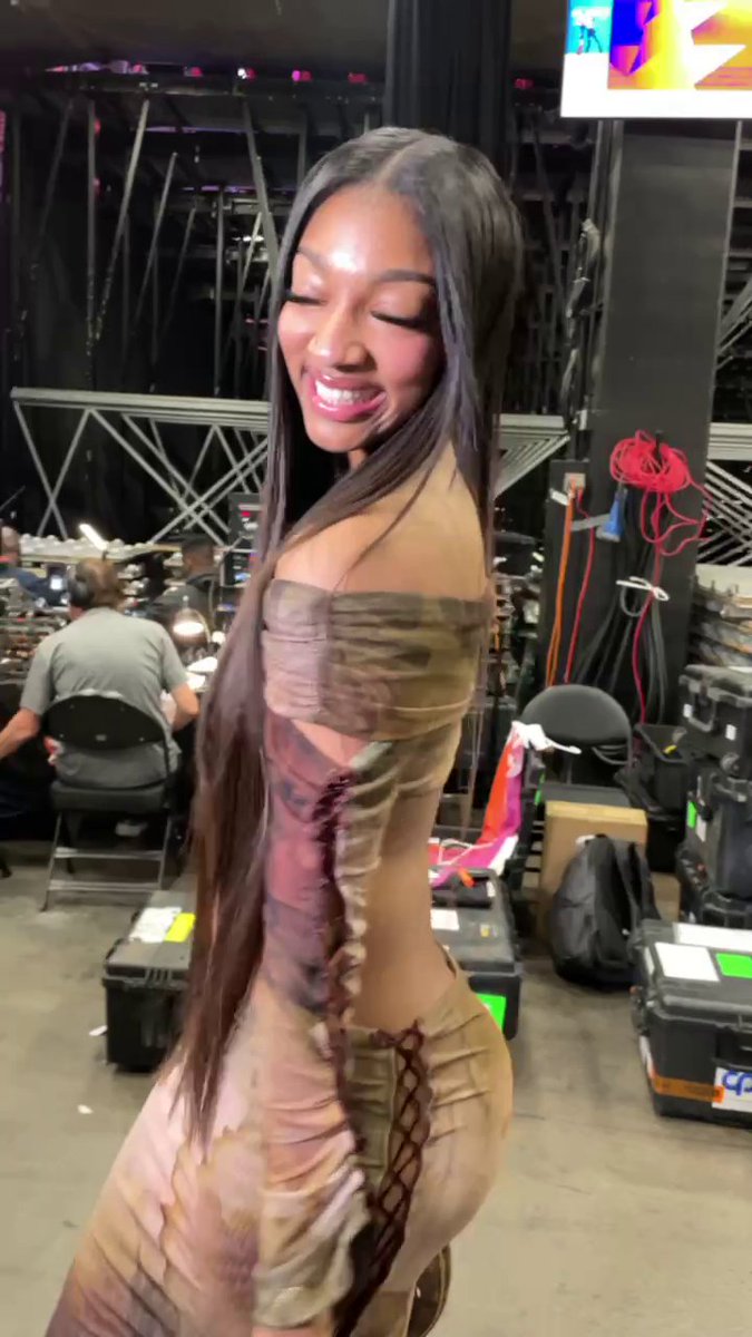 ANGEL REESE PREGAME FIT FOR THE ALL STAR GAME!