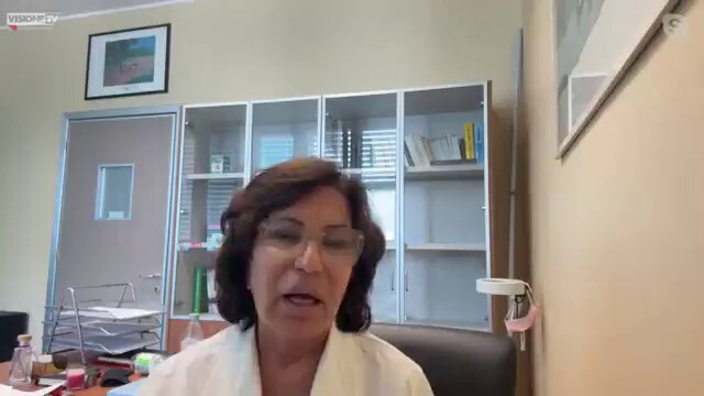 Maria Rita Gismondo: "Io credo che ci sia stata tutta una scala di potere al quale quello che era sotto aveva paura di dire no a quello che era sopra, o perlomeno aveva paura di perdere quel piccolo potere. Mi spiego: perché un medico che lavorava in ospedale si è piegato a determinate situazioni che erano contrarie alla sua stessa deontologia? Perché aveva paura di non essere riconfermato come primario, di avere contro il direttore generale, di avere contro l'assessore alla salute, e a sua volta quelli che stavano sopra di lui avevano paura che qualcuno al di sopra, quindi a livello del ministero, a livello poi dell'Europa, potessero fare scalfendo il proprio potere. È stata veramente una catena di pavidi. Perché guardi che al di là e al di fuori dai riflettori e dai microfoni (e guardi, io facevo parte di una chat dove c'erano persone ad altissimo livello istituzionale) i dubbi si sollevavano. Le incertezze su alcune, su alcuni metodi, su alcune iniziative, ma li sollevavano quelli stessi che poi ufficialmente dicevano "si devono fare". Quindi capisce che stiamo parlando di una sabbia mobile che è stata lì, voluta." 👇👇👇