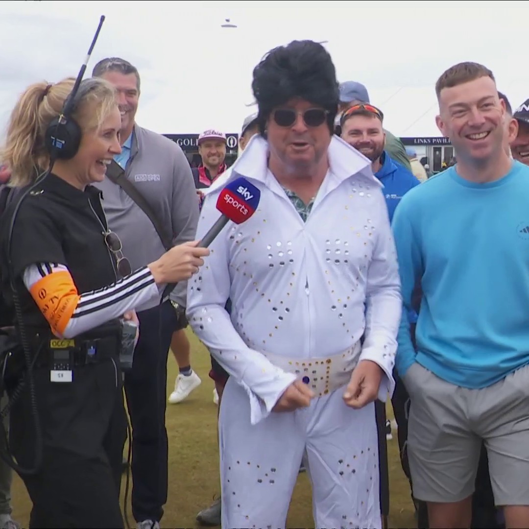Elvis is shaking up The Open! 🎤