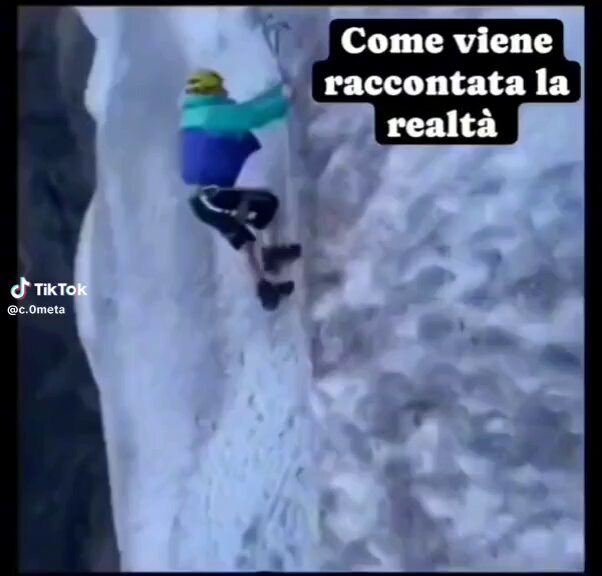 La realtà come ci viene raccontata in TV e dai giornali, poi arriva un complottista e te la smonta. #media