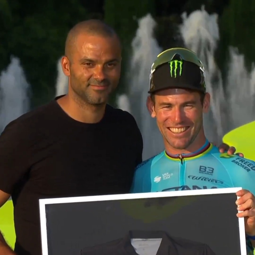 A special podium ceremony for Mark Cavendish with a tribute to his career at the Tour de France. #TDF2024