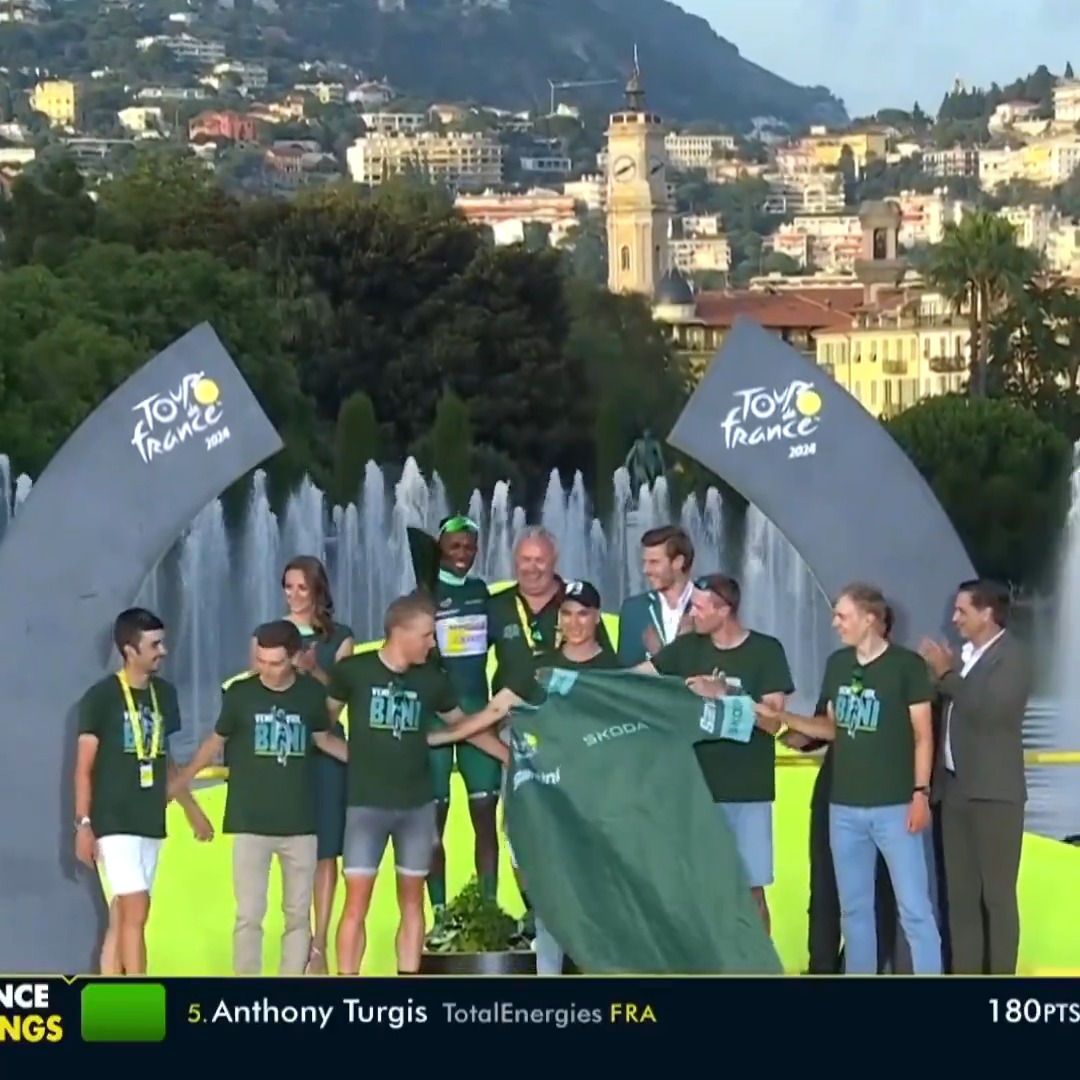 Biniam Girmay becomes the first African rider to win ANY jersey in Tour de France history! #TDF2024
