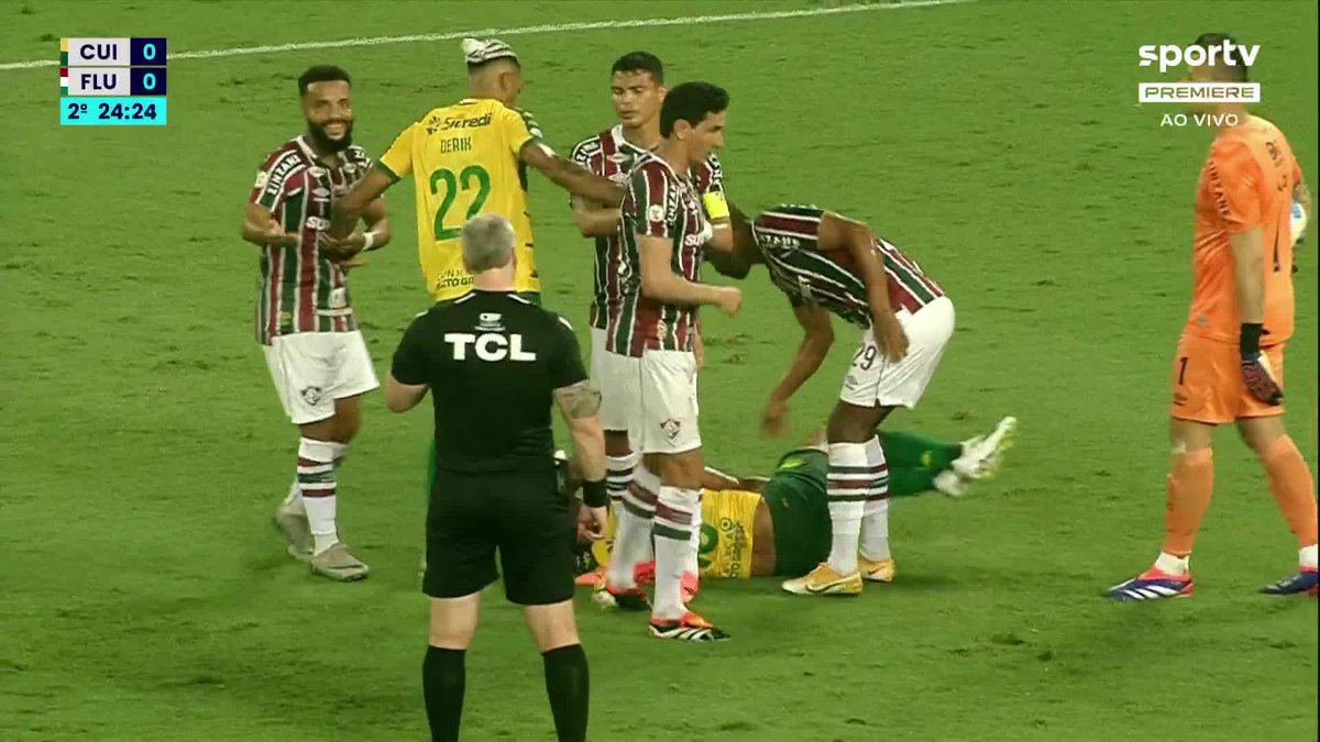 Ganso se irritou com o Deyverson...