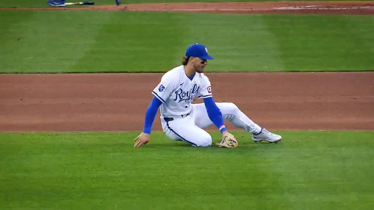 Bobby Witt Jr. is slashing a ridiculous .508/.516/.864 over his last 15 games 😳 Kansas City Royals | #WelcomeToTheCity