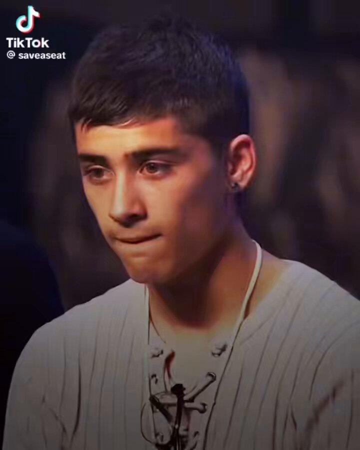 14 anos de one direction e não importa quanto tempo passe a saudade que eu sinto deles juntos nunca vai passar 😭😭😭 #14YearsOfOneDirection