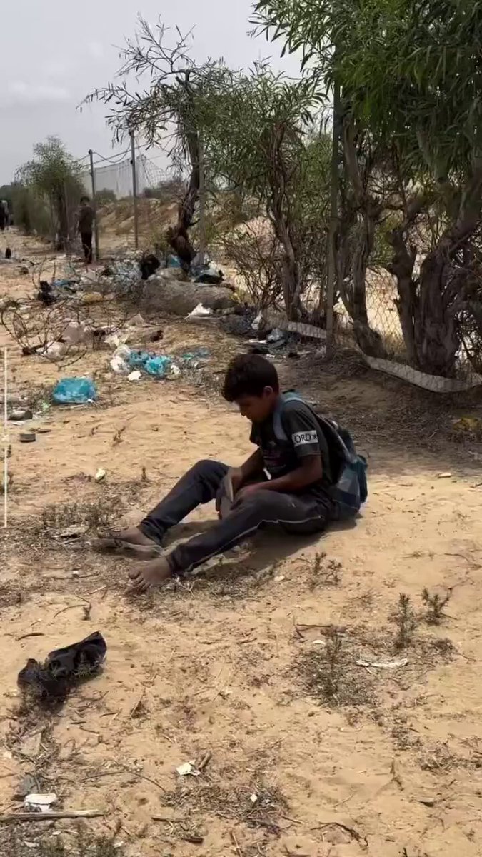 Gazzeli çocukların haline bakar mısınız?!!