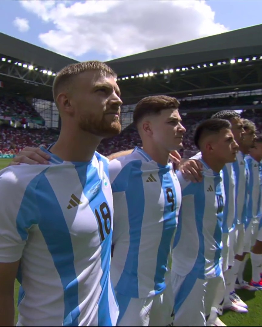 L'hymne argentin copieusement sifflé à Geoffroy-Guichard 😳 #Paris2024