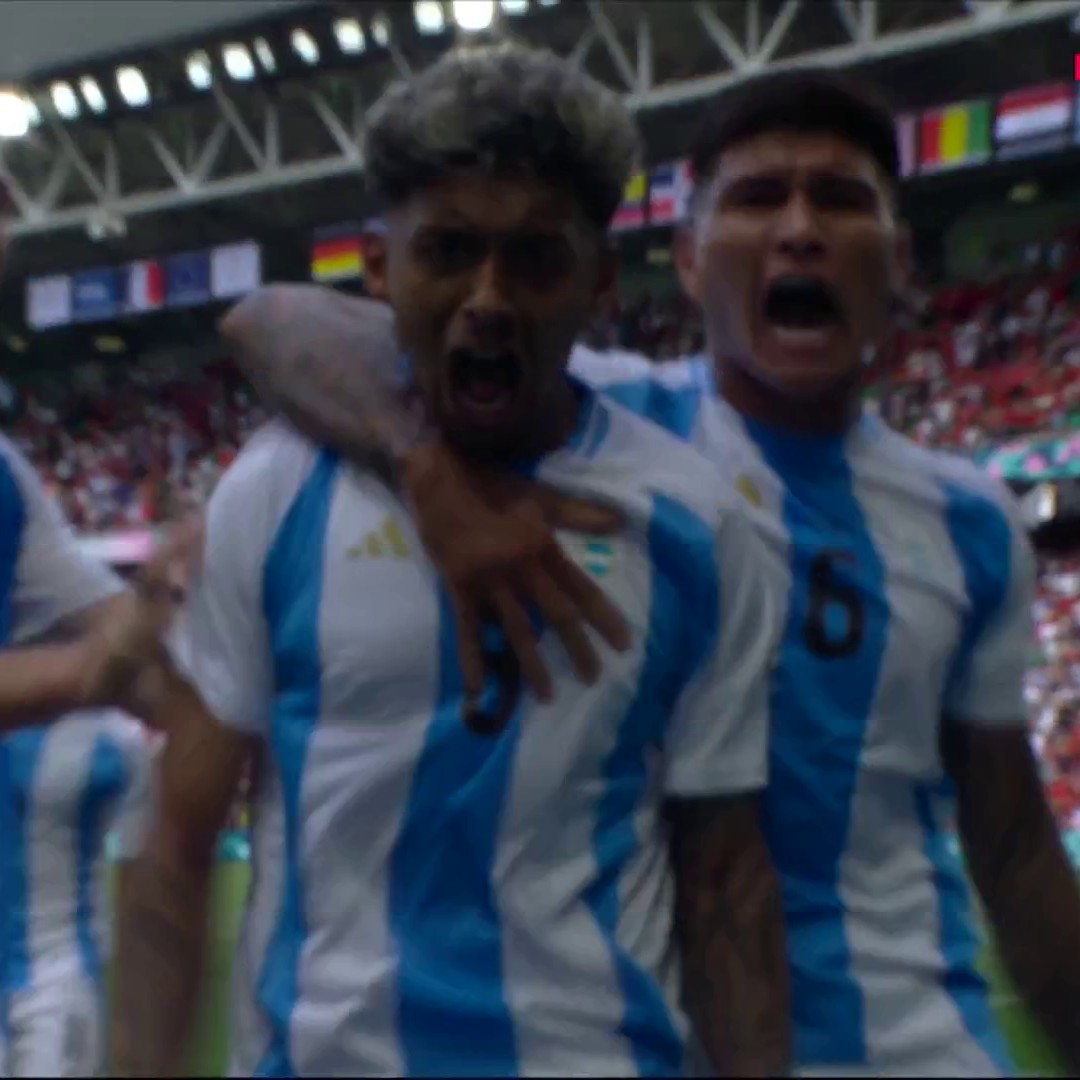🚨 Le but de l’Argentine à la toute dernière seconde des 15 minutes de temps additionnel (🤣). Dingue.