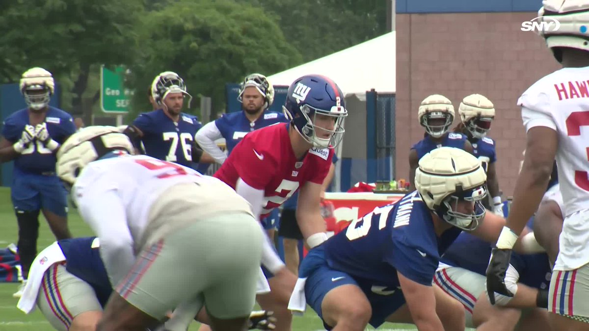 Drew Lock with a perfect deep ball to Lawrence Cager 👀 Giants QB1? (via Giants Videos)
