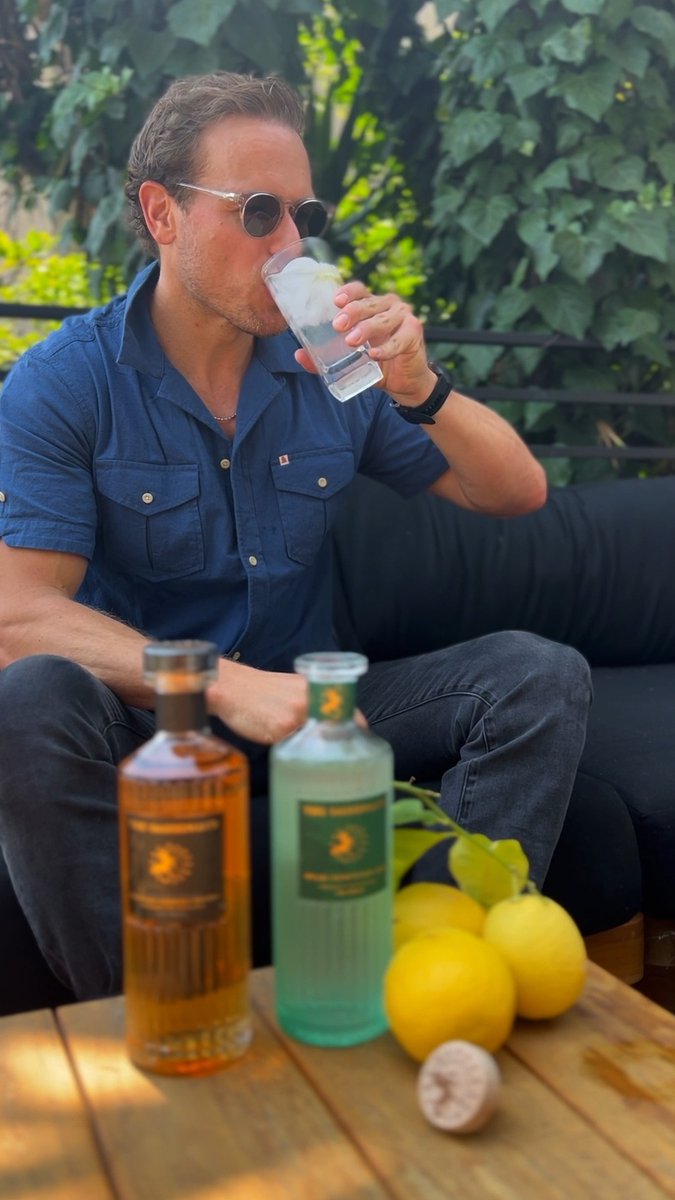 Superstar and Sassenach Spirits founder Sam Heughan answers YOUR questions. From his favourite way to drink whisky to why he wants to create a playlist for The Sassenach, it's Five Questions with Master of Malt!