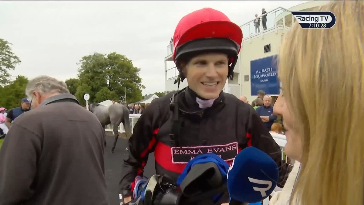 🗣️ "Some thrill!" A first career success for Ned Sangster aboard Lady Wingalong at Salisbury Racecourse 🤩 The delighted jockey spoke to Jess Stafford following the victory 🥇