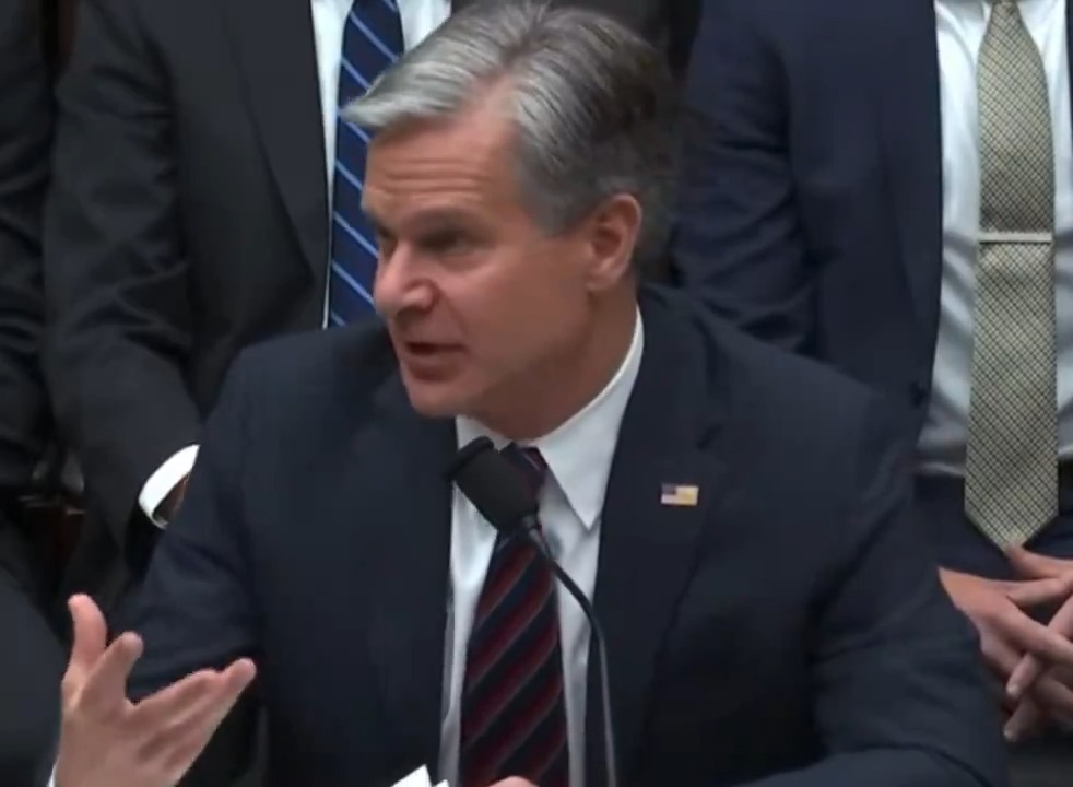 BREAKING: FBI Director Christopher Wray has just stated that Russian bots are working on social media to sell narratives about Ukraine, using AI. Wray: “A Russian government-linked generative AI social media bot farm, where they were posing as, among others, US persons… and trying again to sell various narratives, and in that case, very heavily focus on the war in Ukraine and trying to get everybody turned against each other.” I wonder how many Russian bots will attack me for this post.