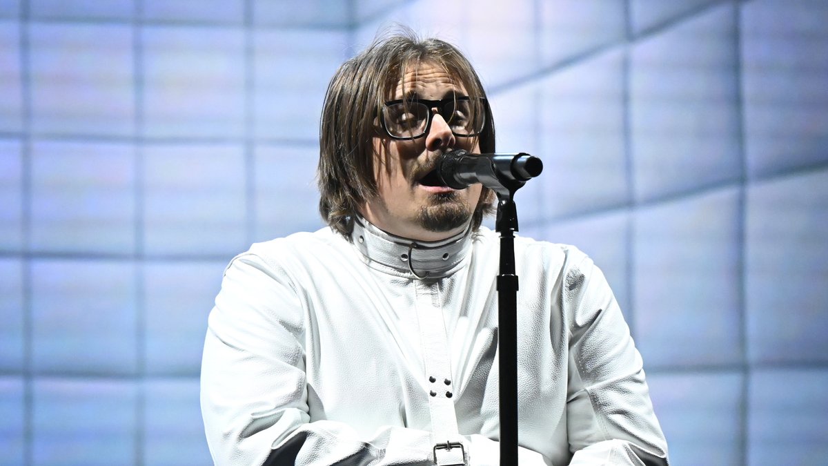 .HARDY performs “PSYCHO”! Watch the full performance ⬇️ #FallonTonight