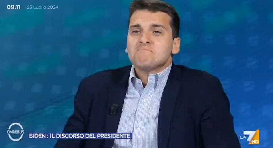 - Kamala Harris è un candidato • Una candidata - Mi sento più a mio agio col maschile Qualcuno spieghi a Giubilei che candidatA è italiano, e non un pericoloso stravolgimento della dittatura giëndər