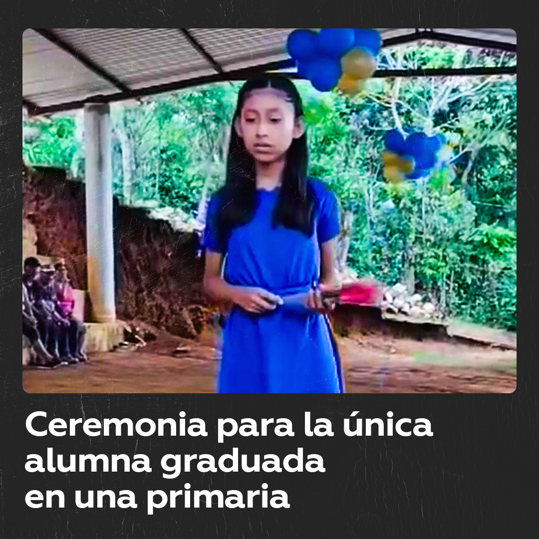 Única estudiante de sexto grado celebra su graduación Una maestra llevó a cabo un evento de graduación para su única estudiante de sexto grado en la escuela primaria Fray Víctor María Flores, ubicada la localidad de Santa Catalina, en México.