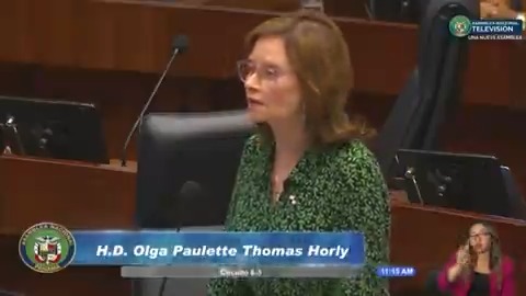 Un anteproyecto de ley que busca modificar artículos del Código Penal fue presentado por la diputada Paulette Thomas, con el objetivo de endurecer las penas por casos de abuso y explotación contra mujeres, niños, personas de tercera edad y personas con discapacidad. “La sociedad panameña reclama una acción contundente de parte de las autoridades encargadas de perseguir los delitos y consideramos que hay que mandar un mensaje alto y claro a los perpetradores, en el sentido de que van a ser reprimidos con toda la fuerza de la ley, respetando el debido proceso y de ser encontrados culpables pasarán muchos años en la cárcel”, detalló. #TReporta