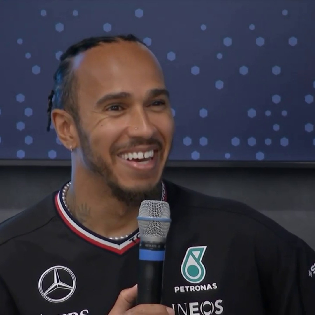 "It's an age thing" 🤷‍♂️ Lewis responds to his frosty cooldown room moment with Lando 🗨