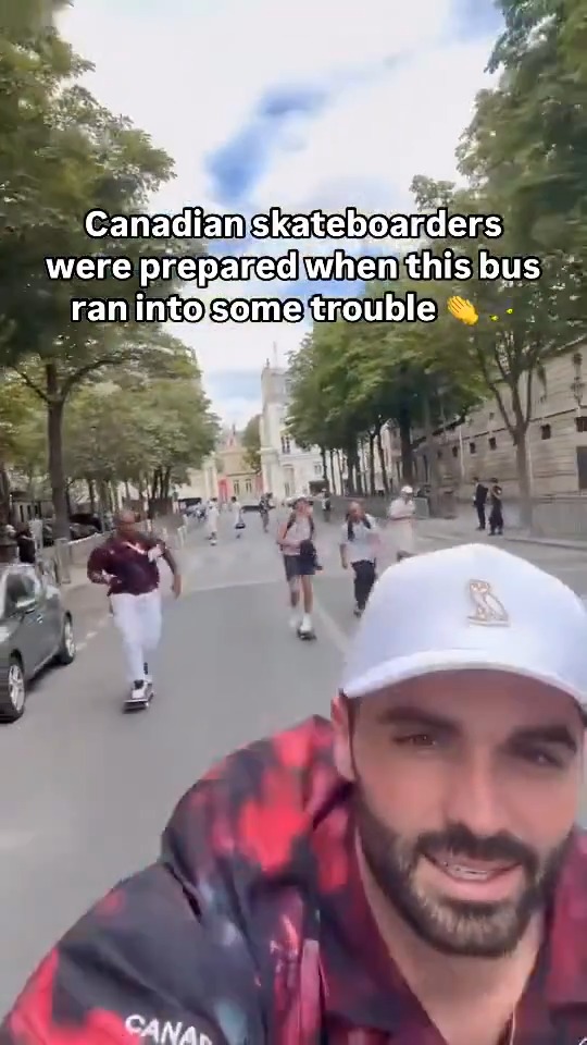Who needs a bus when you have a skateboard? 🛹 🇨🇦 #Paris2024 #Olympics 🎥: Matt Berger