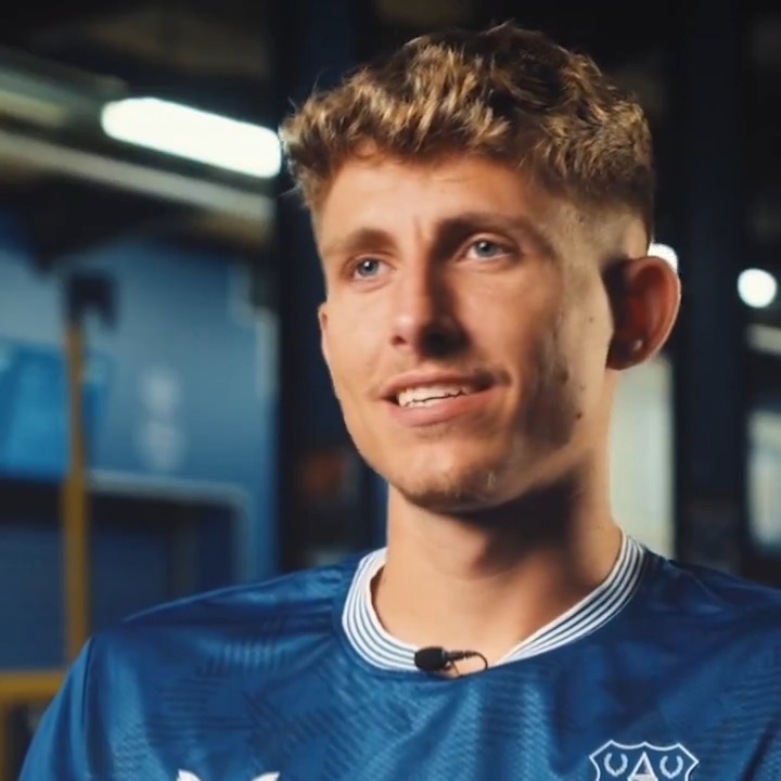 Jesper Lindstrøm's first interview as a Toffee! 🎥