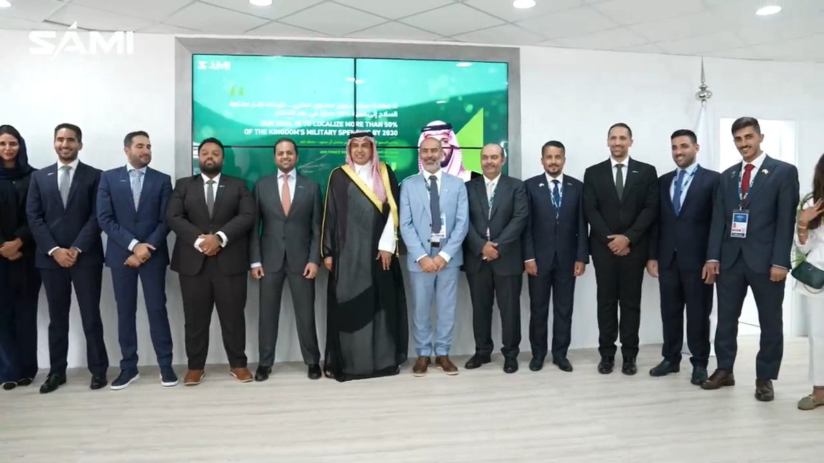 #فيديو | في ختام #معرض_فارنبرة_الدولي_للطيران بالمملكة المتحدة؛ حضور فاعل ومُثمر لمنظومتنا الوطنية للصناعات الدفاعية عبر اتفاقيات الاعتماد المُبرمة والعديد من الفرص الواعدة للتعاون المستقبلي مع أهم الشركات العالمية الرائدة في مجال الطيران والفضاء. #نبني_مستقبل_الدفاع