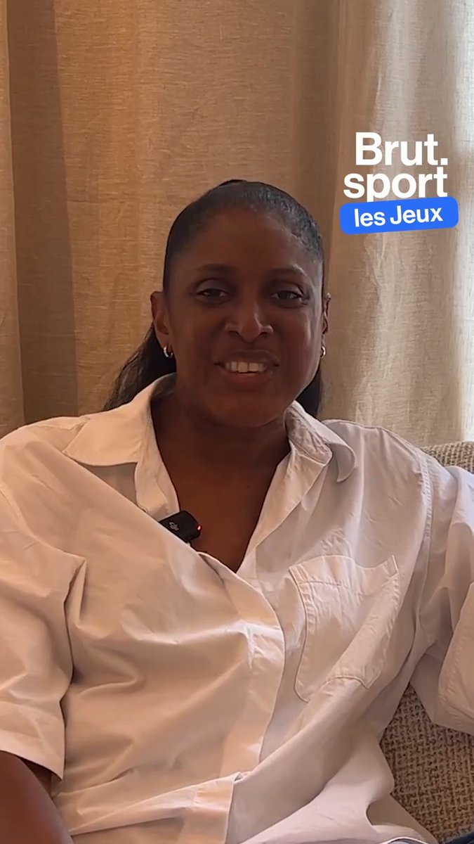 "Allumer la vasque olympique, ça doit même être plus grand que d'avoir une médaille olympique…" Quand Marie-José Pérec se confiait à Brut il y a quelques jours… Accompagnée de Teddy Riner, c'est elle qui a eu l'immense honneur d'allumer la vasque des JO de Paris. #paris2024