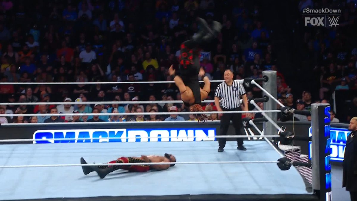 WHAT A NIGHTMARE! Jacob Fatu is RELENTLESS! 😤 #SmackDown