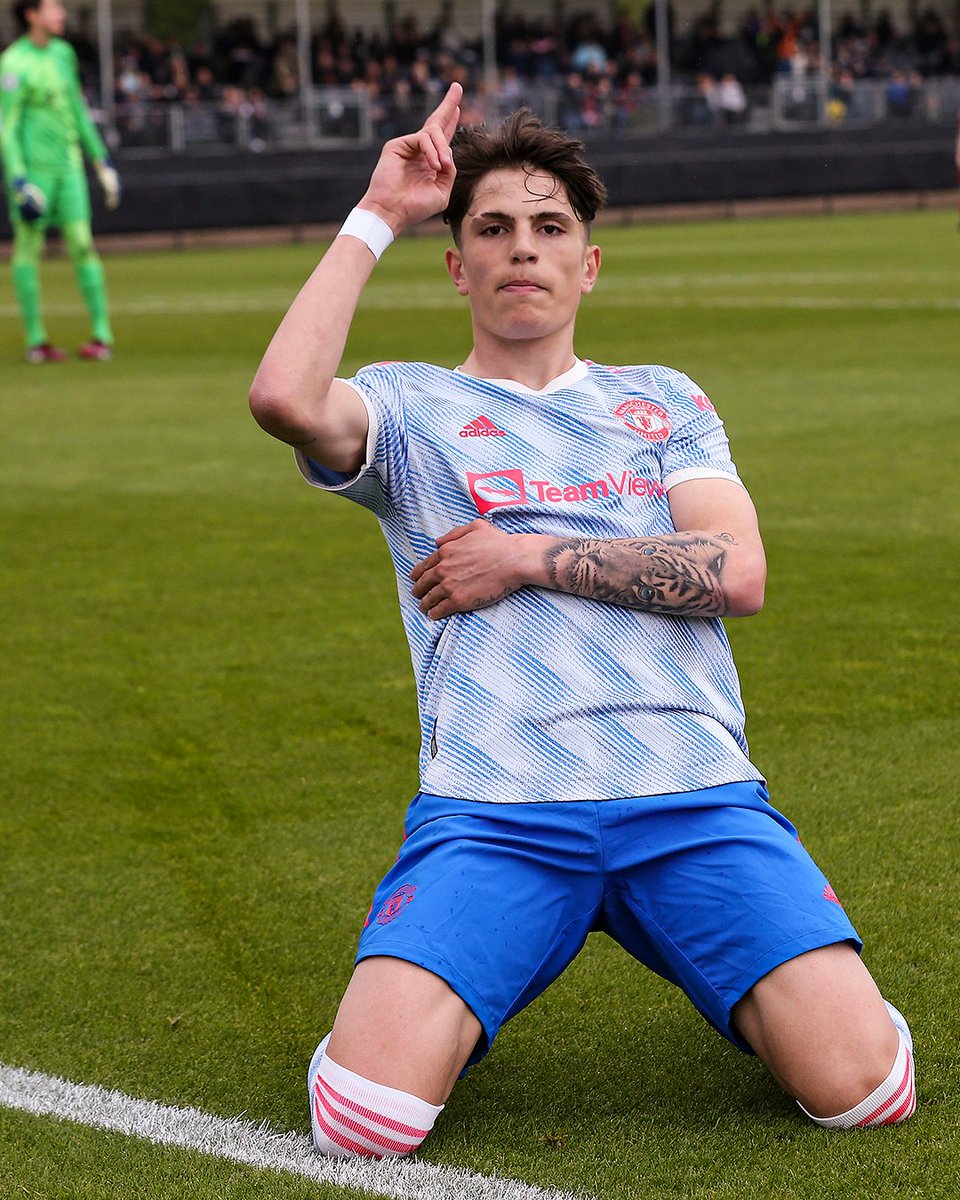 Even academy Alejandro Garnacho knew how to finish with flair 🔥