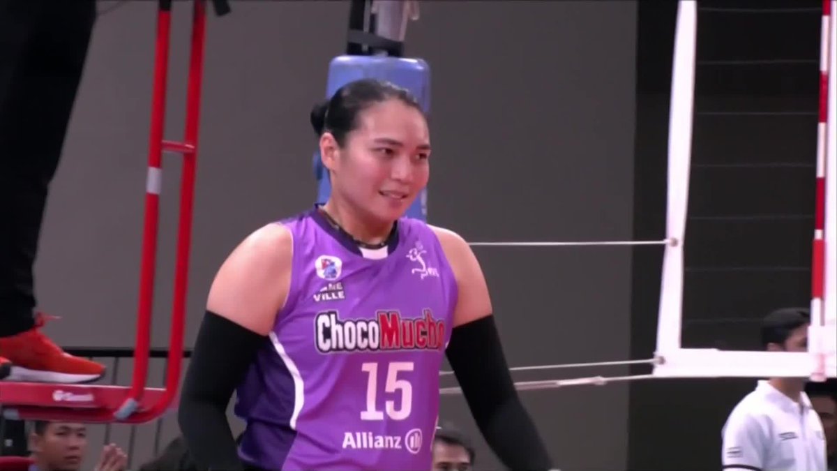 SGT. ROYSE, REPORTING FOR DUTY 🫡 Royse Tubino is exactly what the doctor ordered for the Choco Mucho Flying Titans to win the second set against the ZUS Coffee Thunderbelles in Pool B of the 2024 PVL Reinforced Conference. #PVL2024 #PVLonOneSports #TheHeartOfVolleyball
