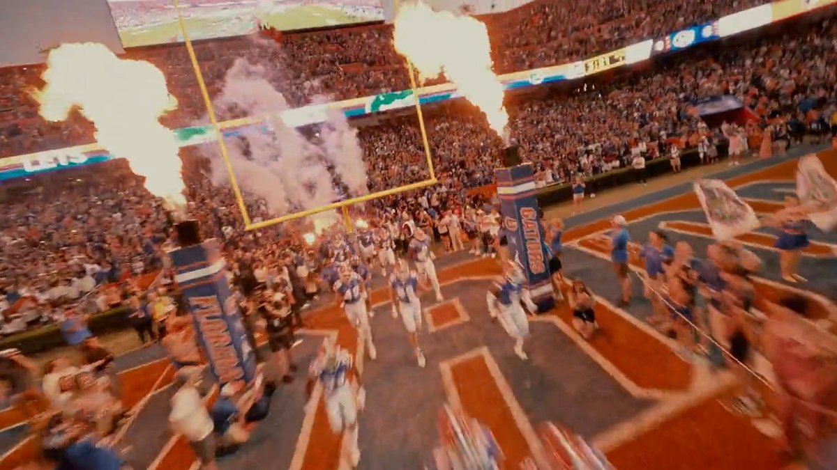 4 Saturdays away from College Football 🥹