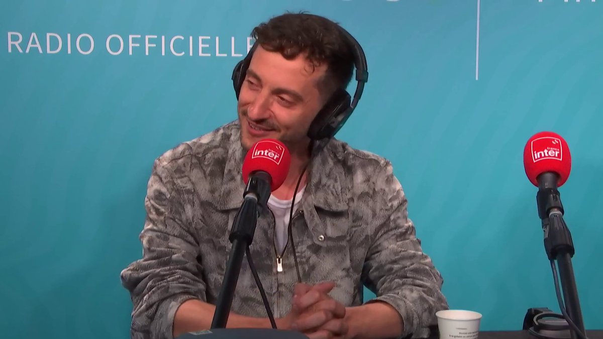 Thomas Jolly se réjouit du message "d'unité" envoyé par sa #ceremoniedouverture : "Nous sommes plus nombreux à vouloir bien vivre ensemble, mais nous sommes moins bruyants… sauf hier soir" #Paris2024 #le1820inter