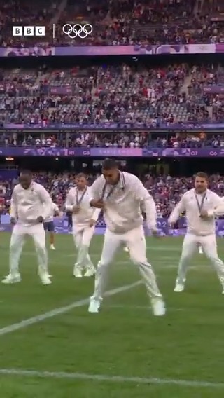 This choreography! 👯‍♂️ Now that's how you celebrate your nation's first gold at your home Olympics 😄 #Paris2024 #BBCOlympics #Olympics