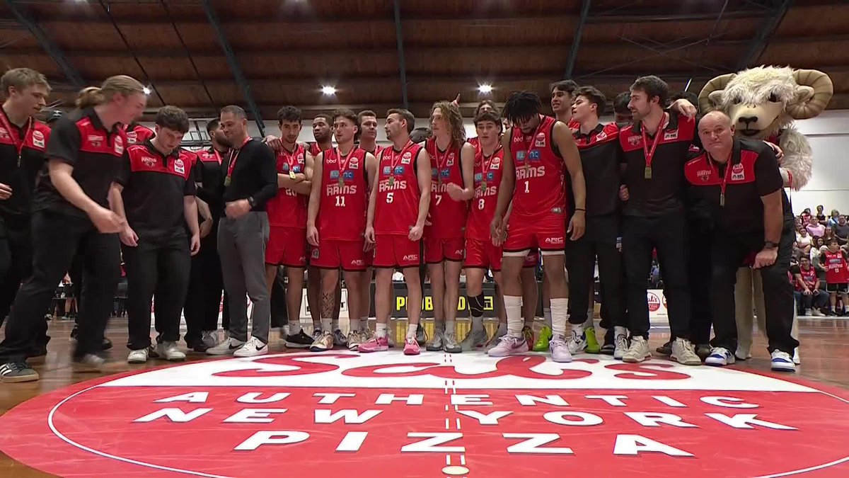 The Canterbury Rams lift the #SalsNBL trophy for the second year in a row! 🏆
