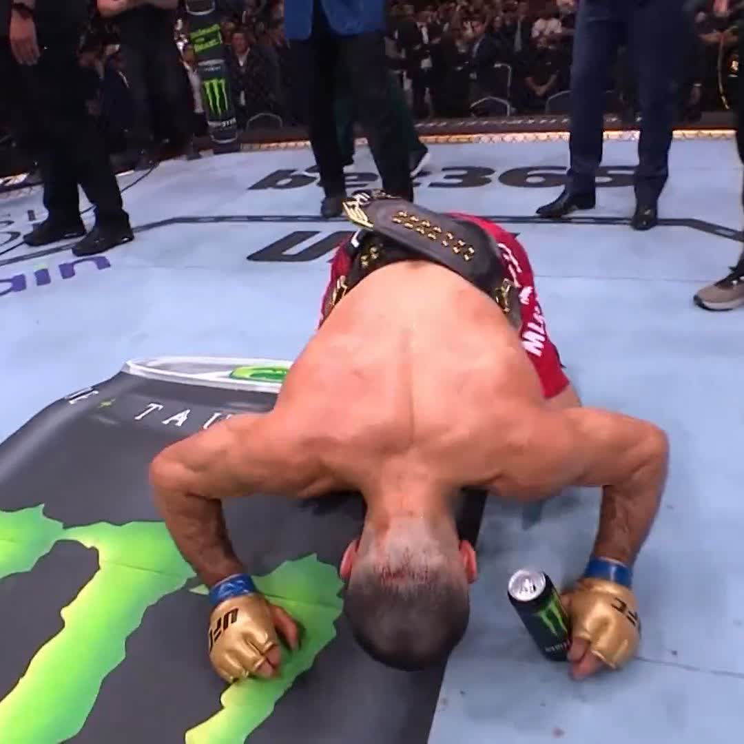 INCROYAAABLE 🤯 🇺🇸🇵🇸 Belal Muhammad (24-3) décroche la ceinture et s’impose par décision unanime en battant 🏴 Leon Edwards (22-4) 💣💥 #UFC304