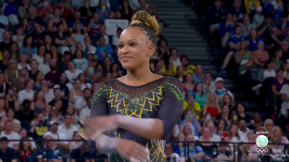 Apresentação completa de Rebeca Andrade sendo perfeita ao som de Movimento Sanfoninha. #Paris2024