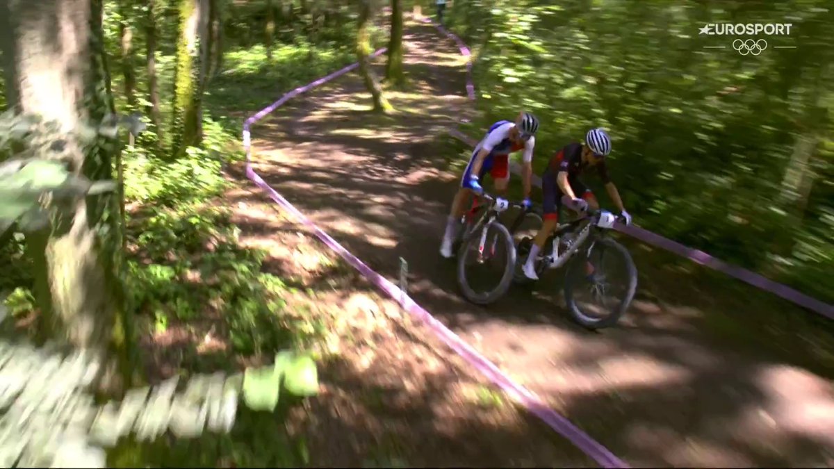 🔥🇫🇷 | ​De gouden move van Pidcock versus Koretzky... kan dit, mag dit?! Het Franse publiek joelt... ⚔️⚔️ ​#Paris2024 📺 Stream Paris 2024 op HBO Max
