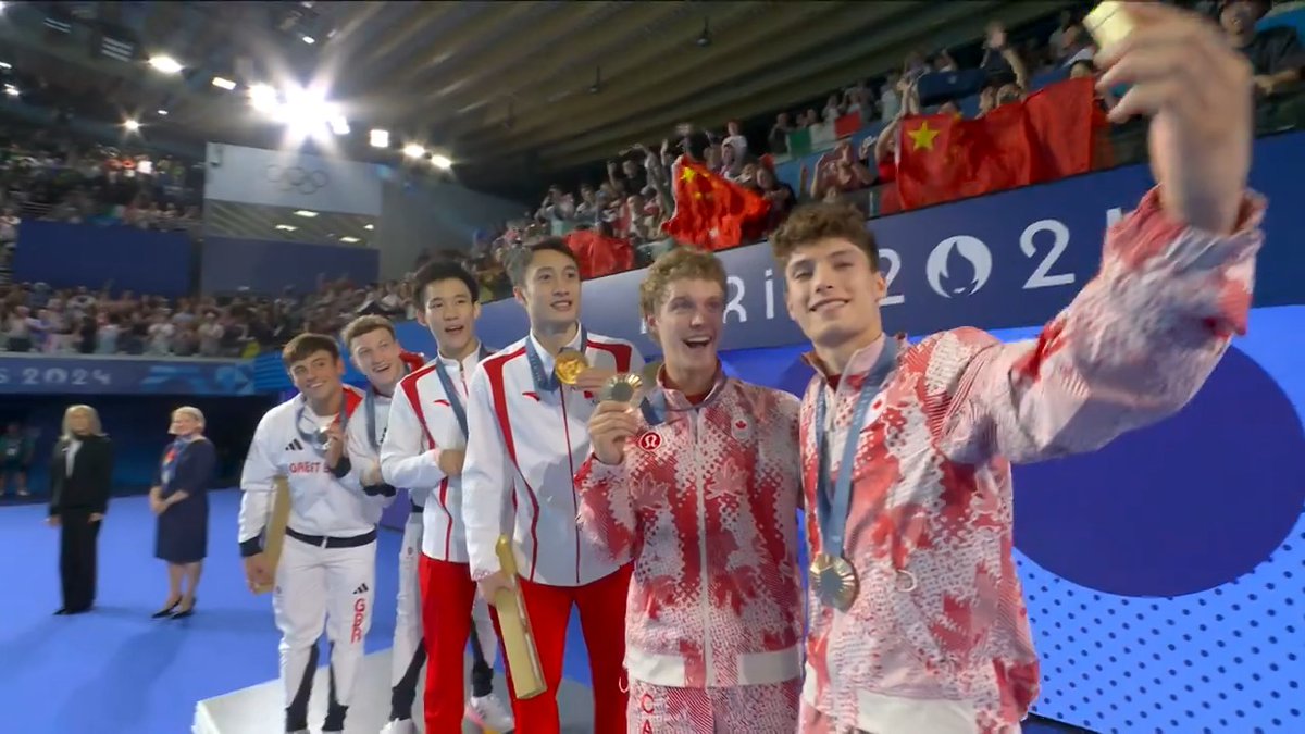 More history for Canada at #Paris2024 🇨🇦 🥉 Rylan Wiens and Nathan Zsombor-Murray capture bronze in men's 10-metre platform synchronized diving, the first time Canadians have medalled in the event at the Games #MedalMoments presented by @PetroCanada