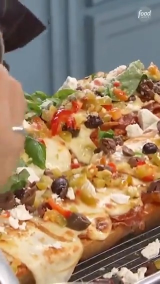 French Bread Pizza gets the deli treatment with this meat-and-cheese masterpiece from Geoffrey Zakarian! 🍕🍕 Watch #TheKitchen, Saturdays at 11a|10c and hbo max fka: #StreamOnMax Get the recipe: