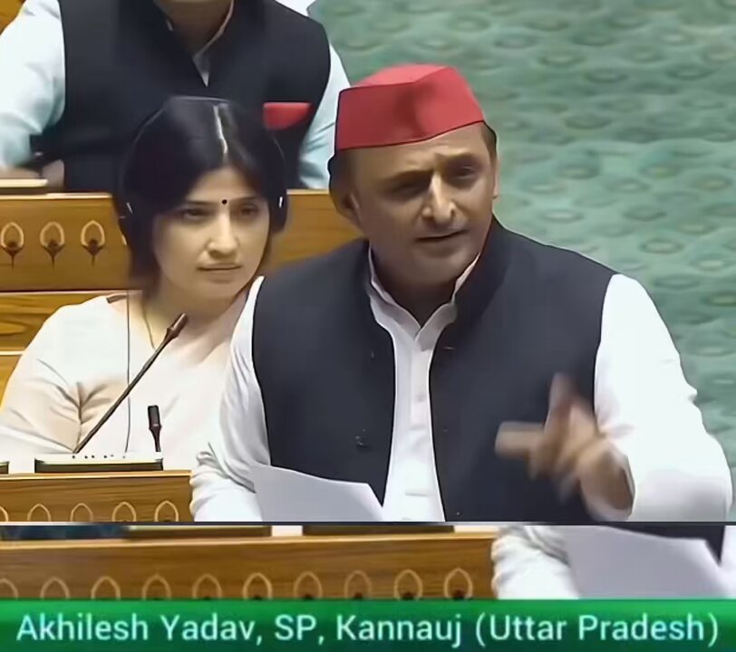 ये चलने वाली सरकार नहीं है गिरने वाली सरकार है याद रखना ! Akhilesh Yadav रीट्वीट रुकना नहीं चाहिए ! 🔥