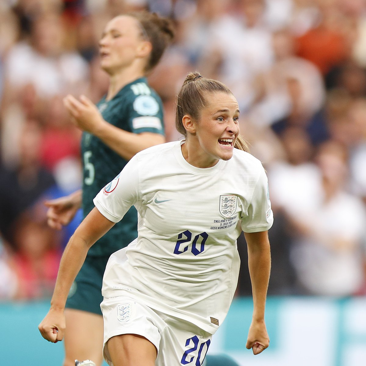 The pass. 🎯 The run. 🏃‍♀️ The finish. 🍟 THE WEMBLEY ROAR. 🦁 When Ella Toone put us in front #OnThisDay in the 2022 #WEURO final!