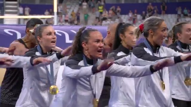 Goosebumps. The New Zealand women's rugby sevens team performed a traditional Māori Haka after winning gold at #Paris2024